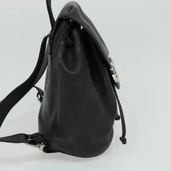 Salvatore Ferragamo Gancini Backpack Leather Black Silver  display picture 3